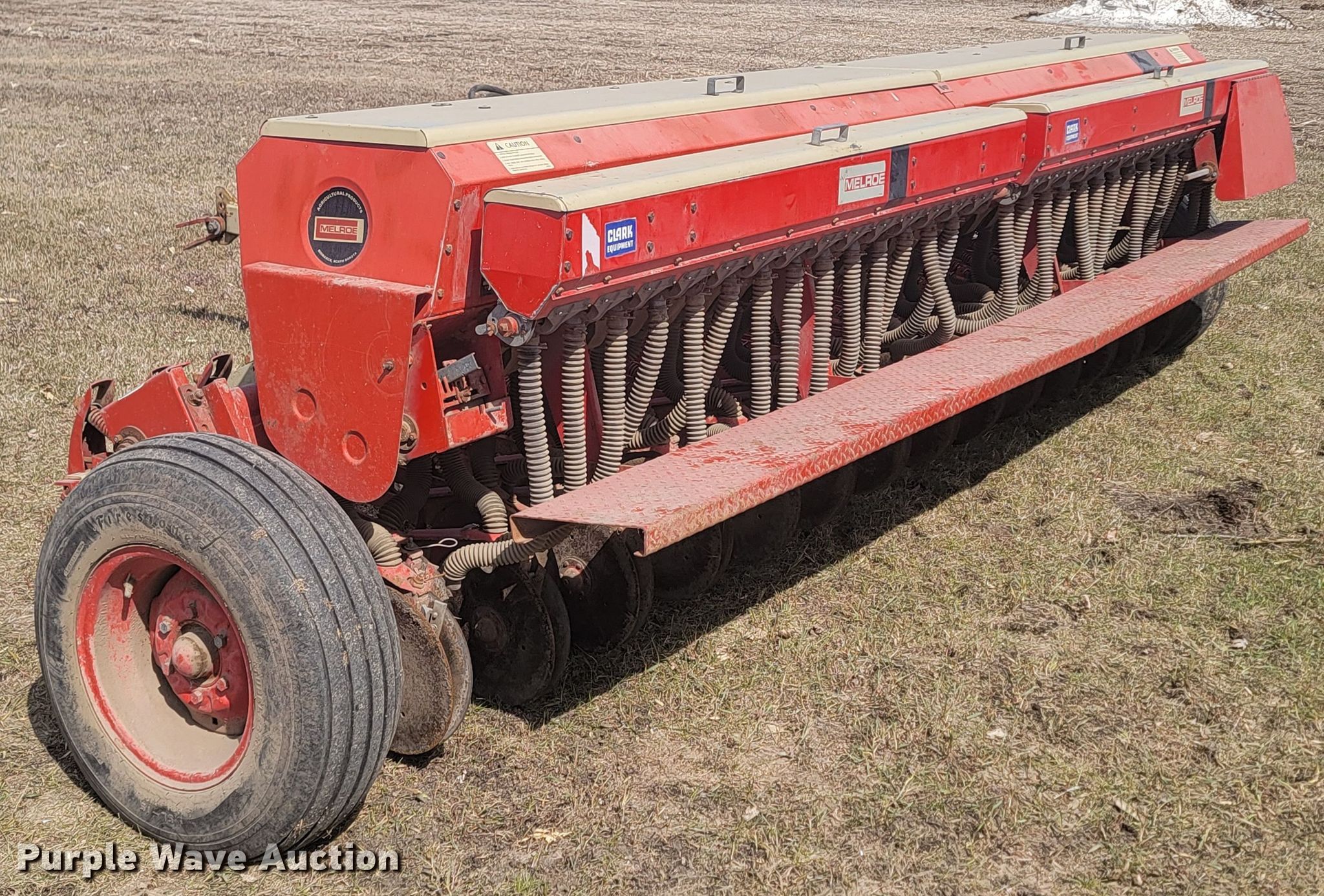 Melroe 244 grain drill in IA Item LV9468 sold Purple Wave