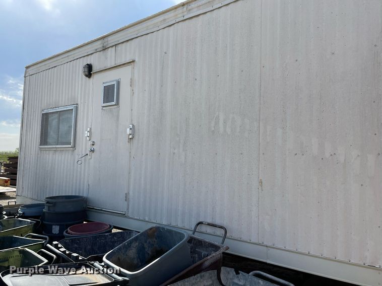 image for item DK7412 1996 Whitley  jobsite trailer