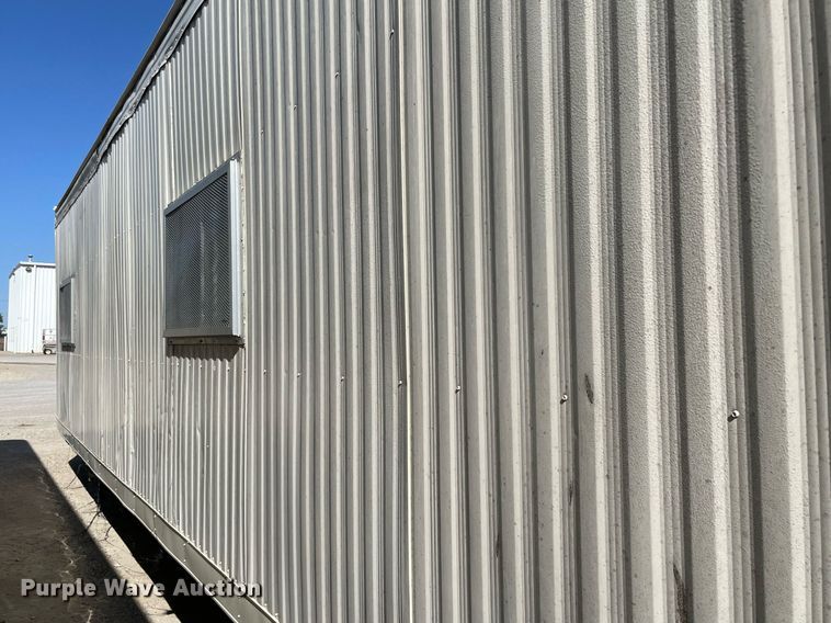 image for item DK7412 1996 Whitley  jobsite trailer