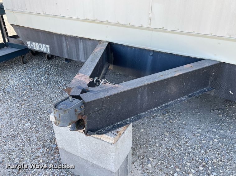 image for item DK7412 1996 Whitley  jobsite trailer