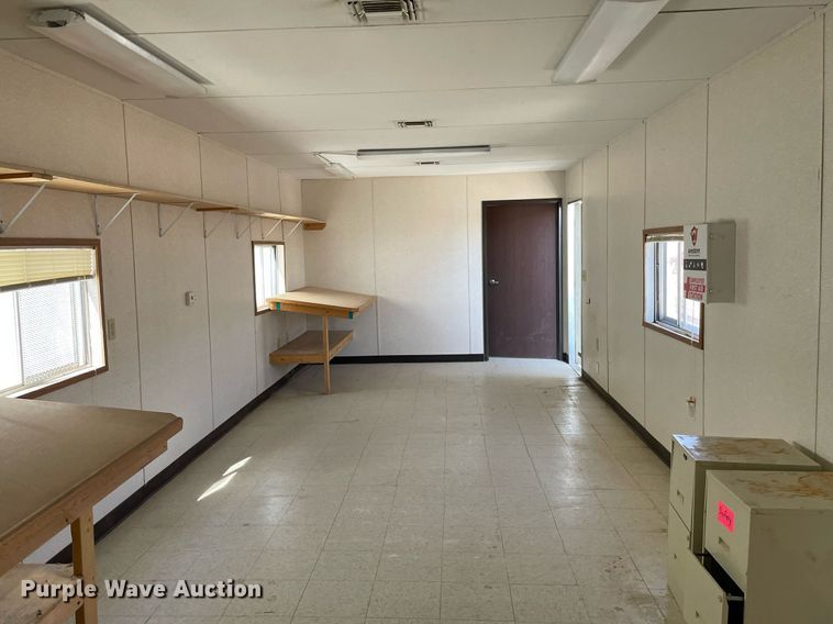 image for item DK7412 1996 Whitley  jobsite trailer