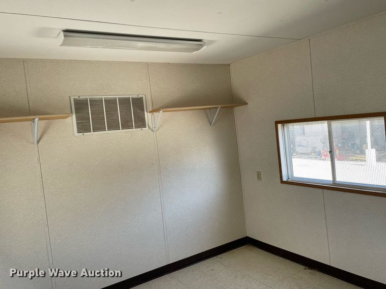 image for item DK7412 1996 Whitley  jobsite trailer