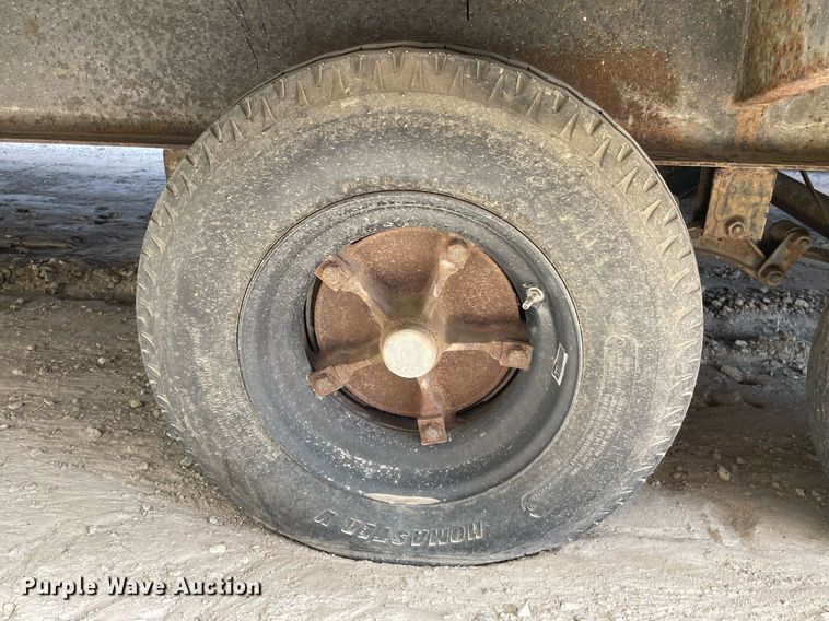 image for item DK7412 1996 Whitley  jobsite trailer