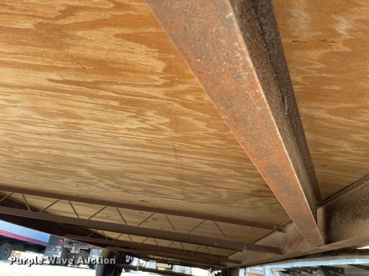 image for item DK7413 1985 Action Mobile Industries 1035  jobsite trailer