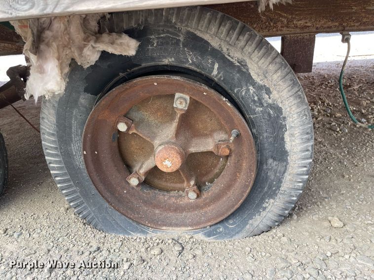 image for item DK7413 1985 Action Mobile Industries 1035  jobsite trailer