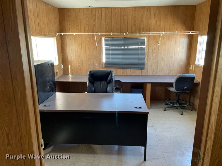 image for item DK7414 2005 Premier Structures Division  jobsite trailer