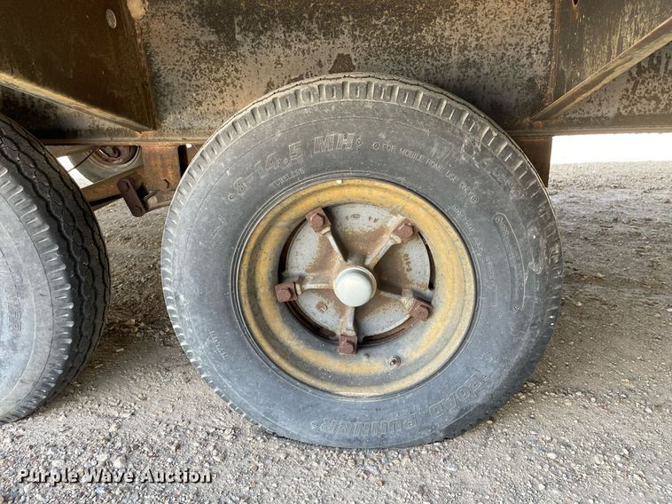 image for item DK7414 2005 Premier Structures Division  jobsite trailer