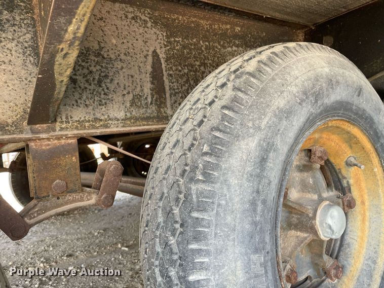 image for item DK7414 2005 Premier Structures Division  jobsite trailer