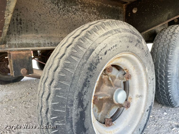 image for item DK7414 2005 Premier Structures Division  jobsite trailer