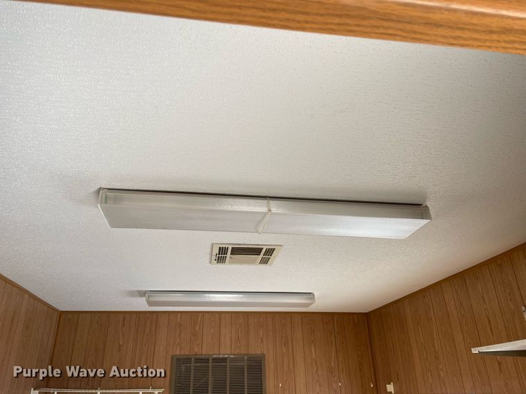 image for item DK7415 2006 Mark Line Industries 1050  jobsite trailer