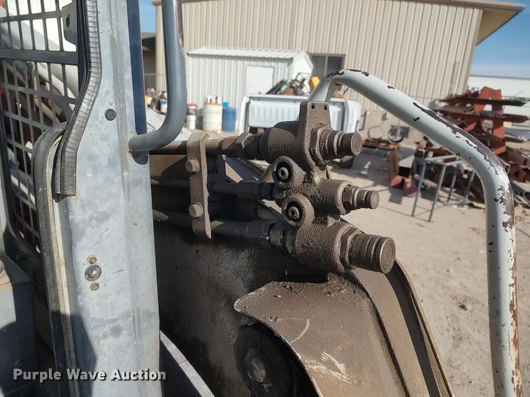 image for item DO3838 2008 Takeuchi TL140  tracked skid steer loader