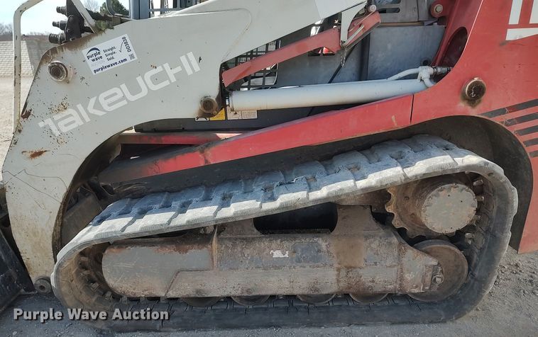 image for item DO3838 2008 Takeuchi TL140  tracked skid steer loader