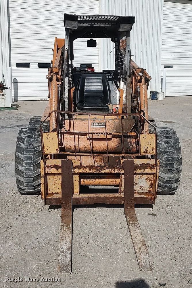 image for item DO3839 1996 Case 1845C  skid steer loader