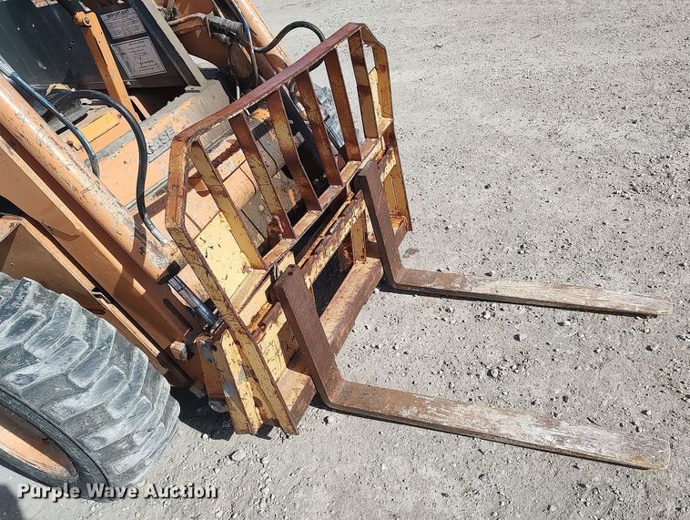 image for item DO3839 1996 Case 1845C  skid steer loader