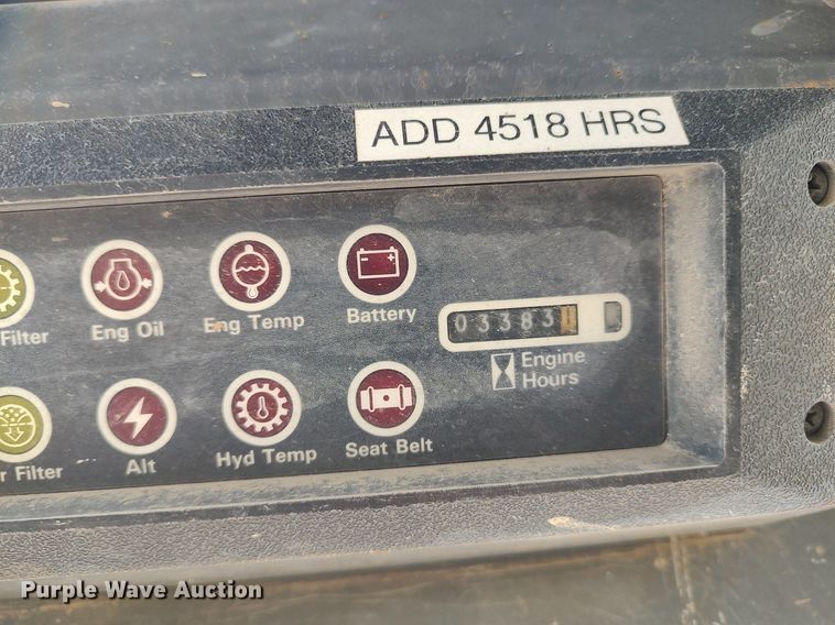 image for item DO3839 1996 Case 1845C  skid steer loader