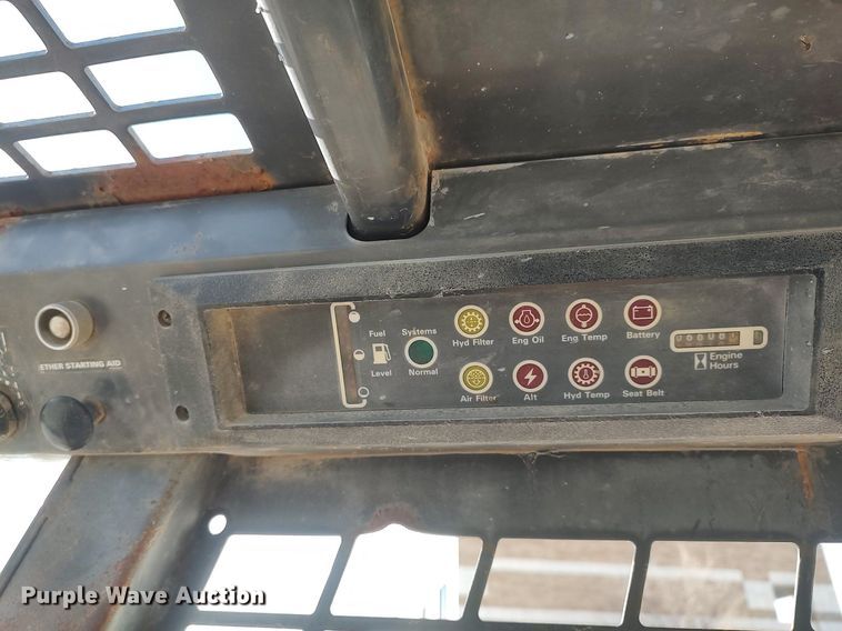 image for item DO3840 1996 Case 1845C  skid steer loader