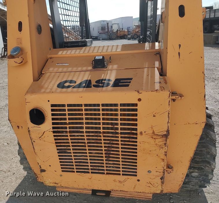 image for item DO3841 2000 Case 1845C  skid steer loader