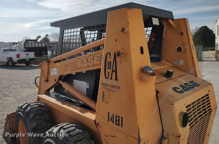 image for item DO3841 2000 Case 1845C  skid steer loader