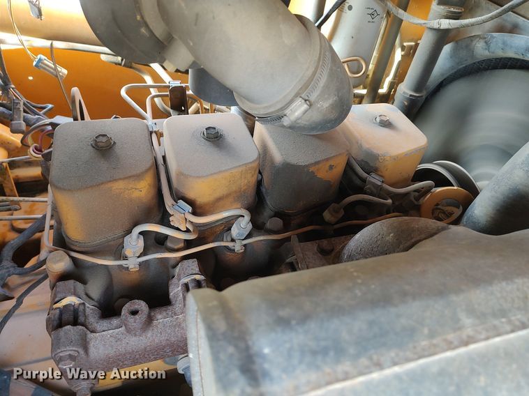 image for item DO3841 2000 Case 1845C  skid steer loader