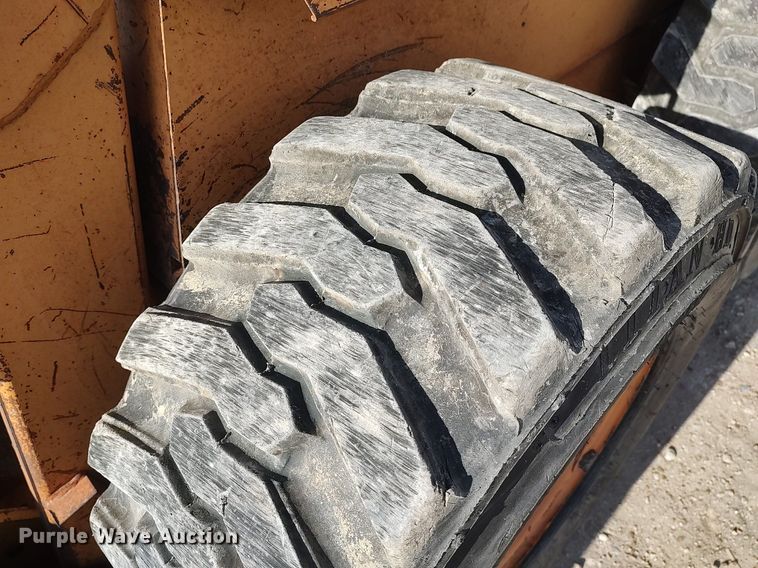 image for item DO3842 1994 Case 1845C  skid steer loader