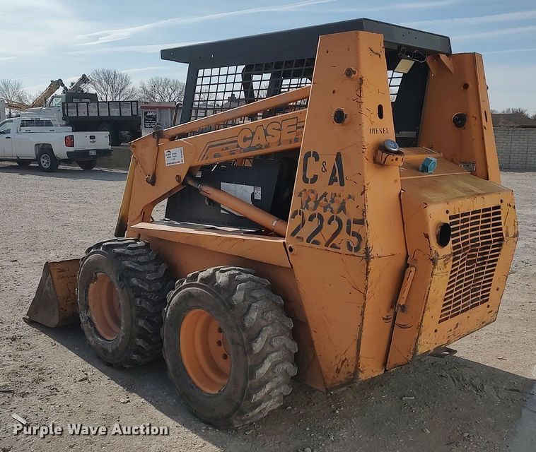 image for item DO3843 2001 Case 1845C  skid steer loader