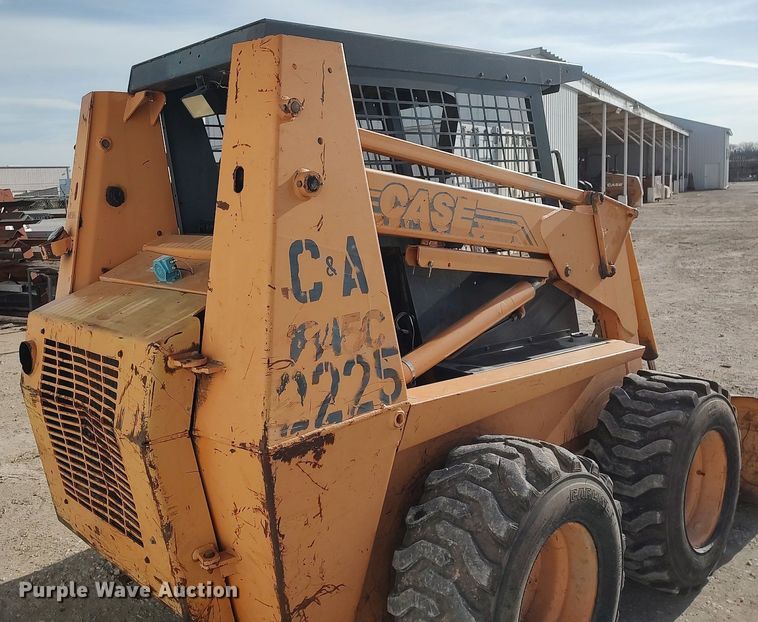 image for item DO3843 2001 Case 1845C  skid steer loader