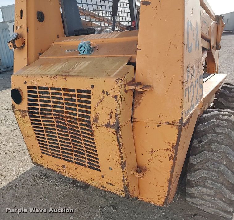 image for item DO3843 2001 Case 1845C  skid steer loader
