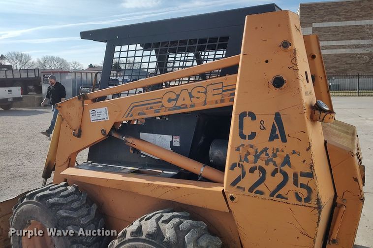 image for item DO3843 2001 Case 1845C  skid steer loader