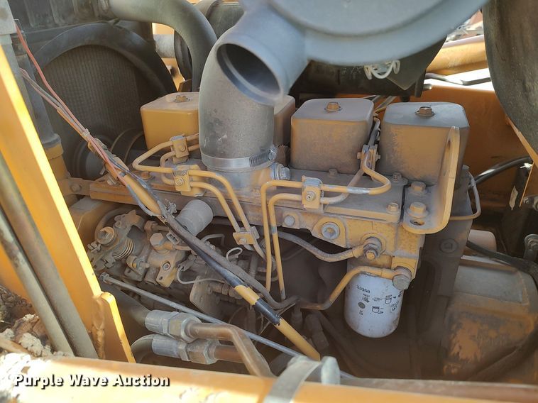 image for item DO3843 2001 Case 1845C  skid steer loader