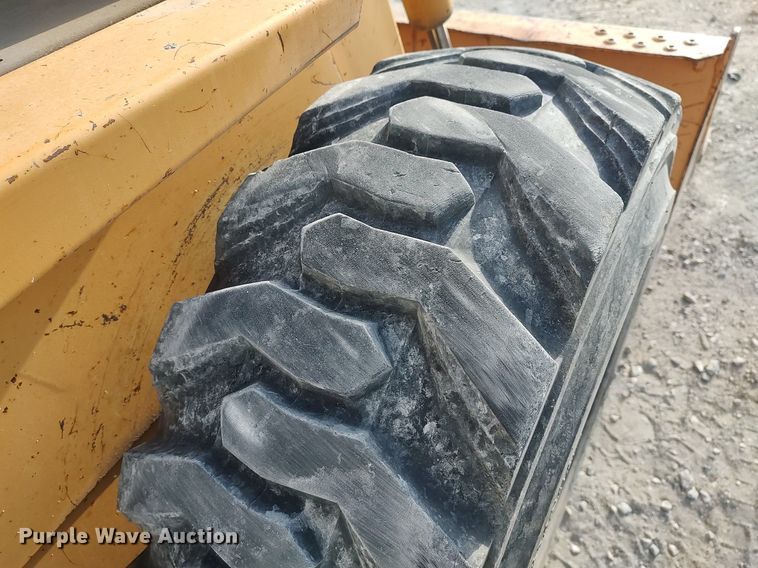 image for item DO3844 1995 Case 1845C  skid steer loader