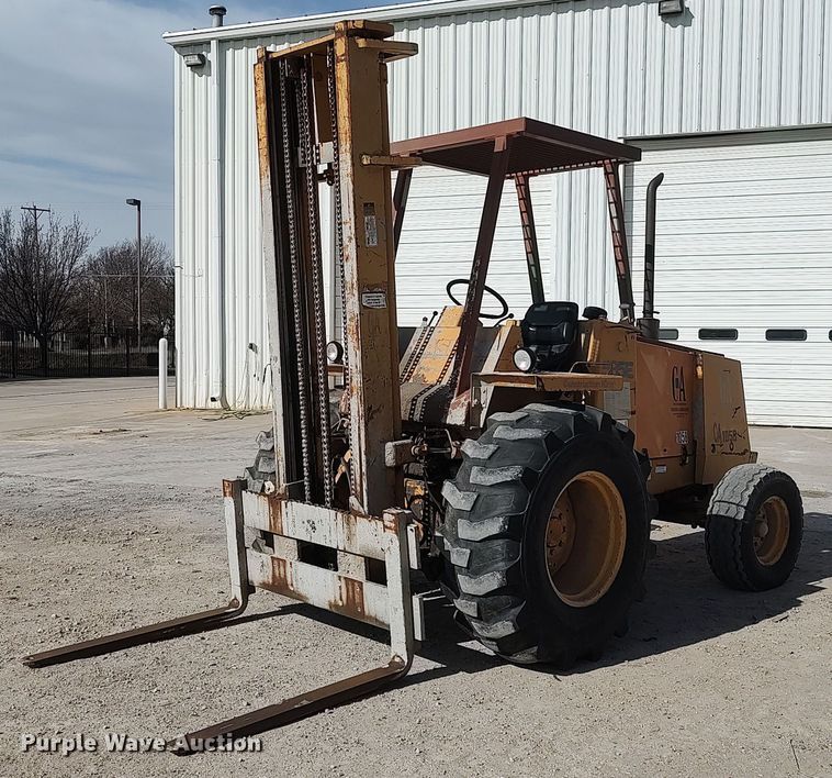 image for item DO3845 1993 Case 585E  forklift