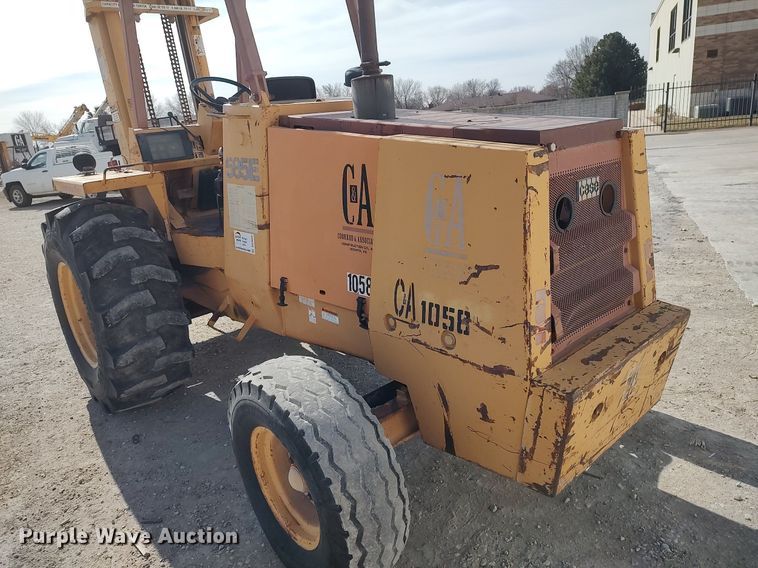 image for item DO3845 1993 Case 585E  forklift