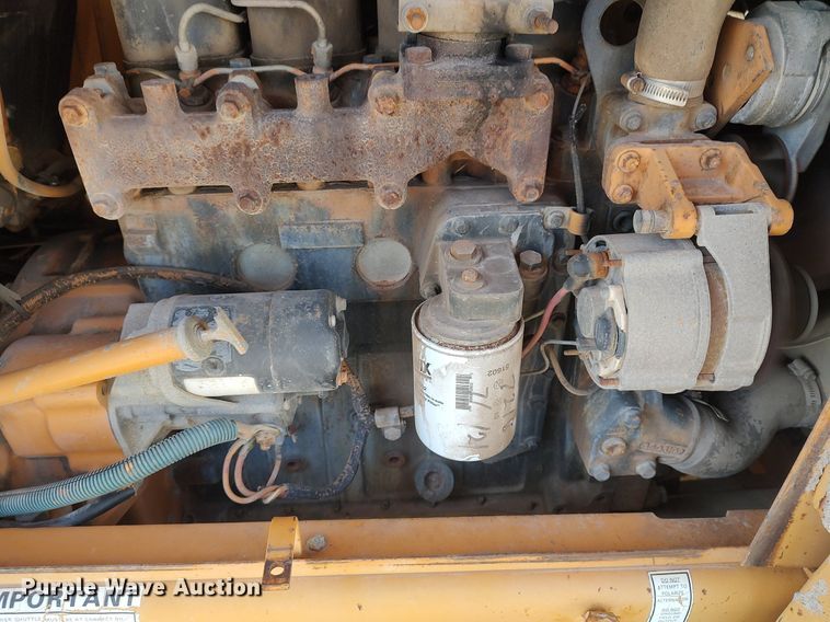 image for item DO3845 1993 Case 585E  forklift