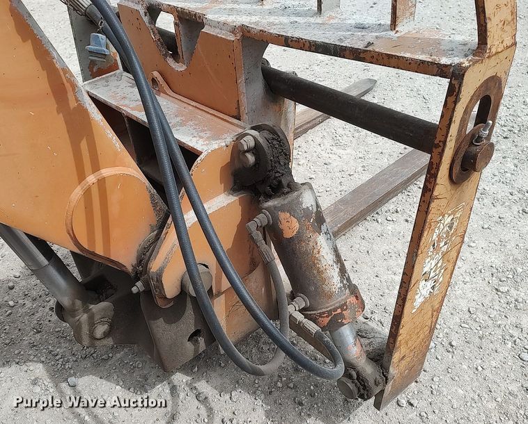 image for item DO3846 2001 Lull 644B-42  telehandler