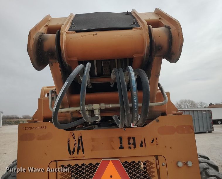 image for item DO3846 2001 Lull 644B-42  telehandler