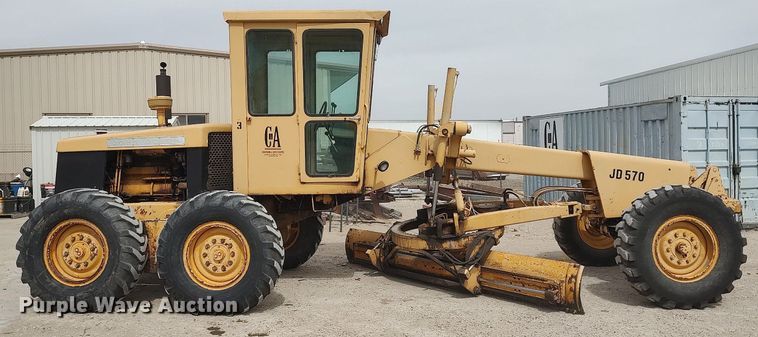 image for item DO3847 1971 John Deere 570  motor grader