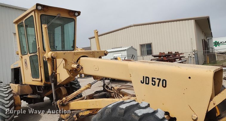 image for item DO3847 1971 John Deere 570  motor grader