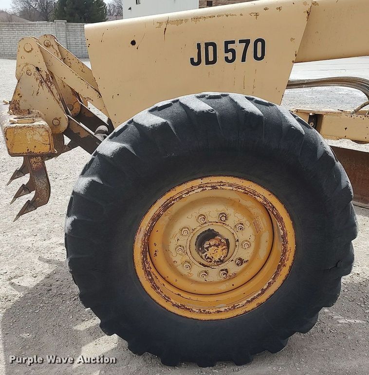 image for item DO3847 1971 John Deere 570  motor grader