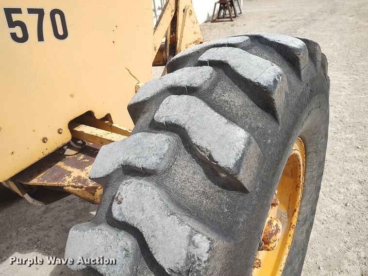image for item DO3847 1971 John Deere 570  motor grader