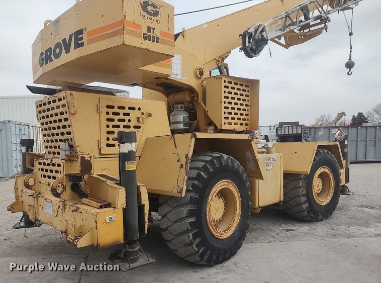 image for item DO3848 1990 Grove RT528C  crane