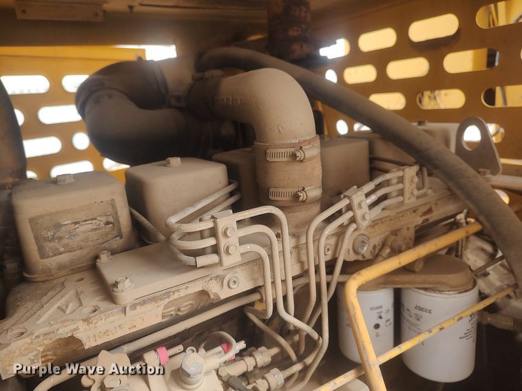 image for item DO3848 1990 Grove RT528C  crane