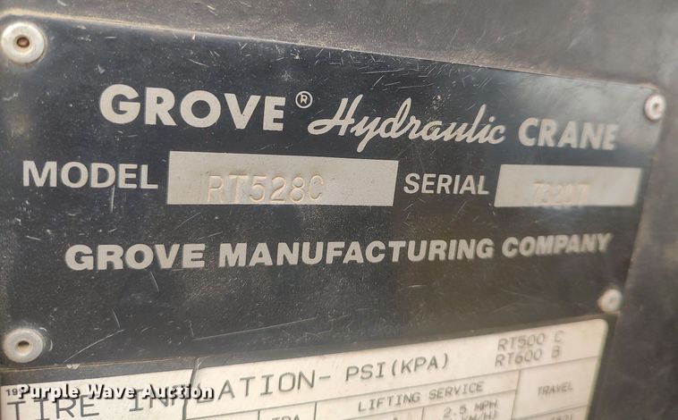 image for item DO3848 1990 Grove RT528C  crane