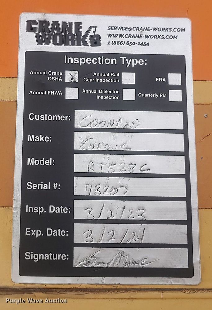 image for item DO3848 1990 Grove RT528C  crane