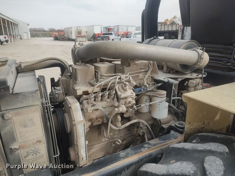 image for item DO3849 1998 Ingersoll Rand SD-70F  single drum vibratory roller