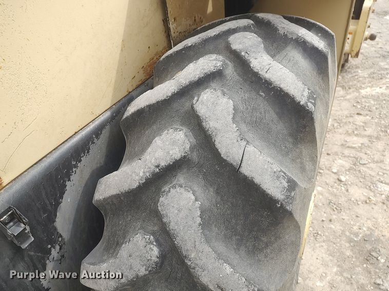 image for item DO3849 1998 Ingersoll Rand SD-70F  single drum vibratory roller