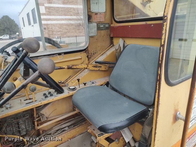 image for item DO3850 1981 Grove RT630  crane