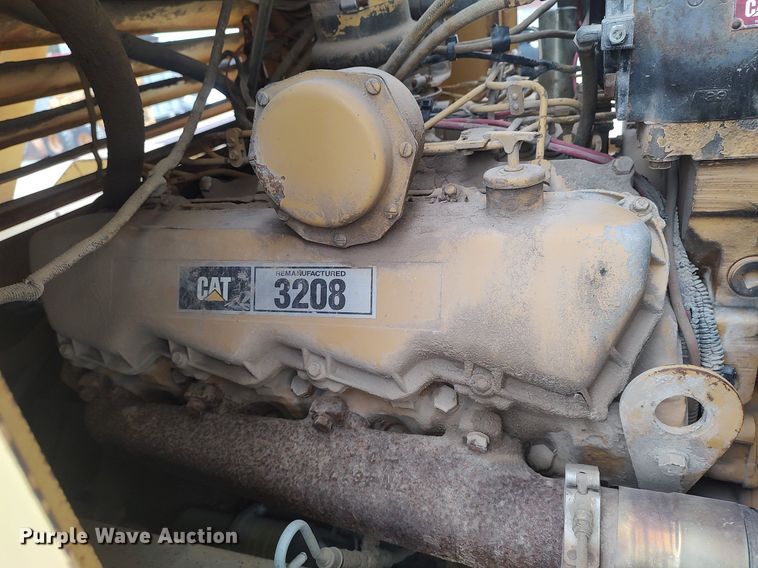 image for item DO3850 1981 Grove RT630  crane