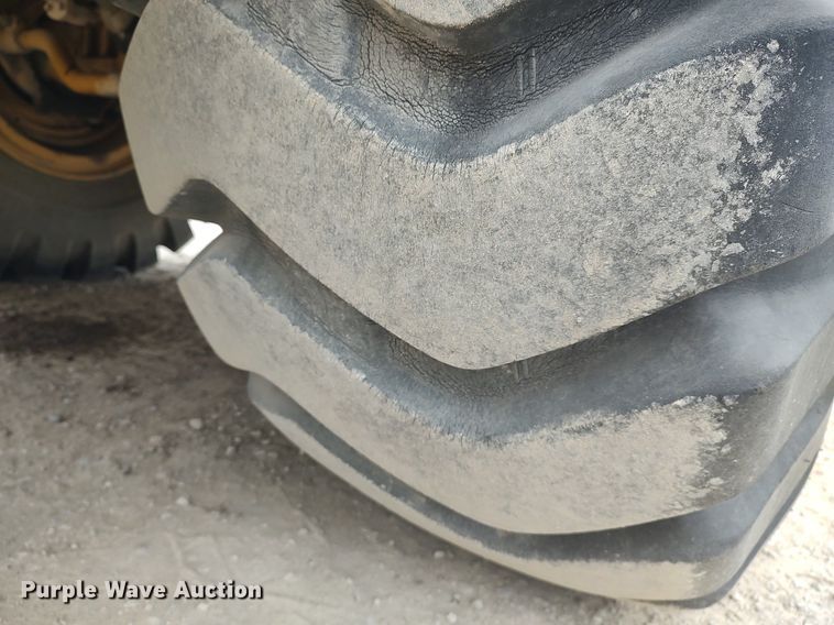 image for item DO3850 1981 Grove RT630  crane