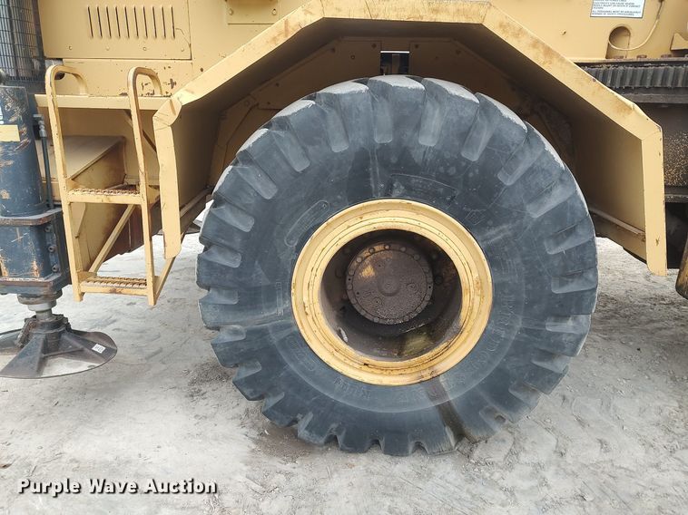 image for item DO3850 1981 Grove RT630  crane