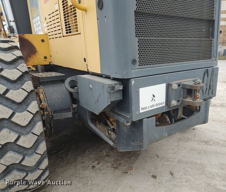 image for item DO3852 2006 Komatsu GD655-3C  motor grader
